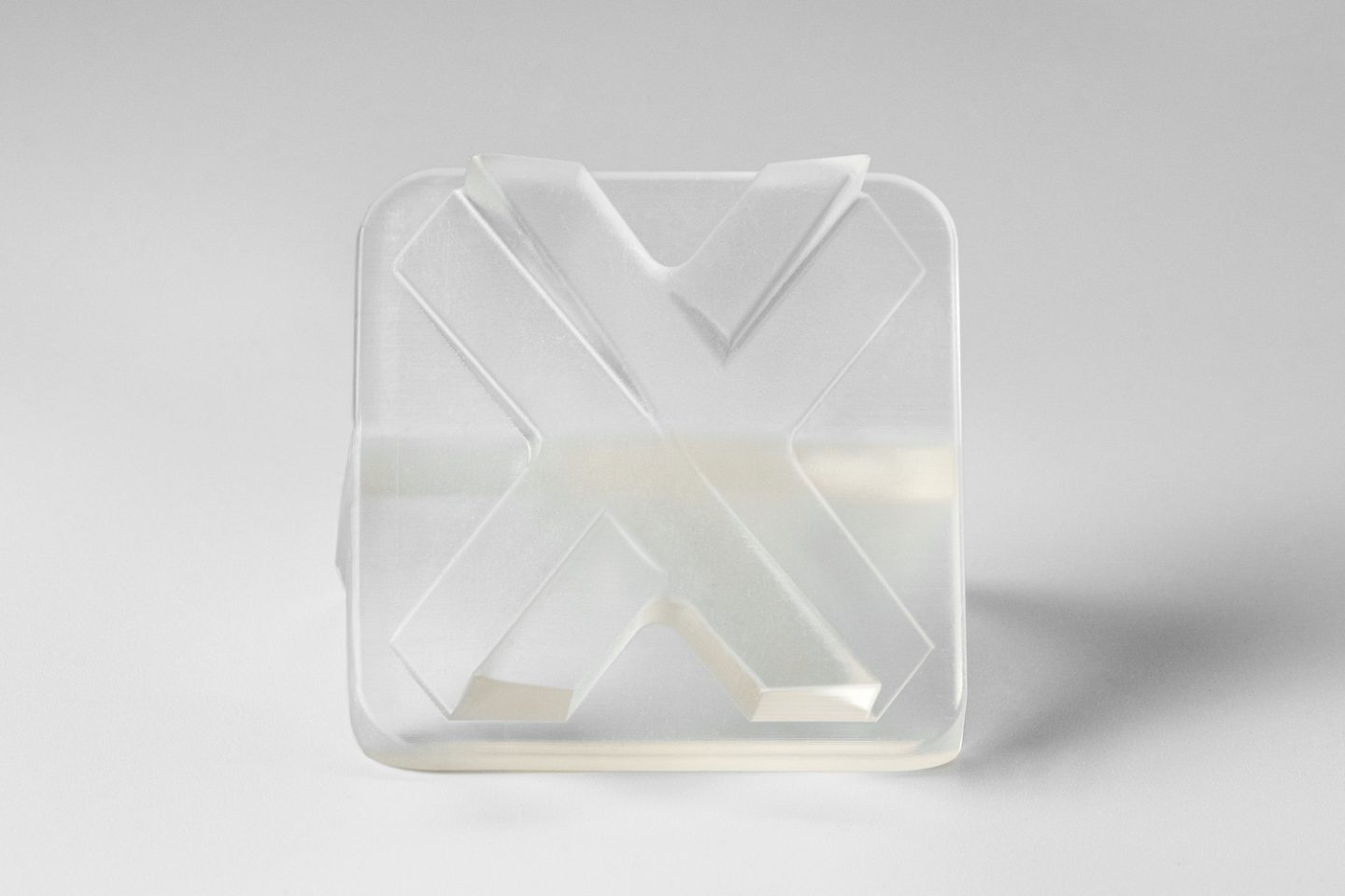 SLA Industrial Transparent, ABS-like Front