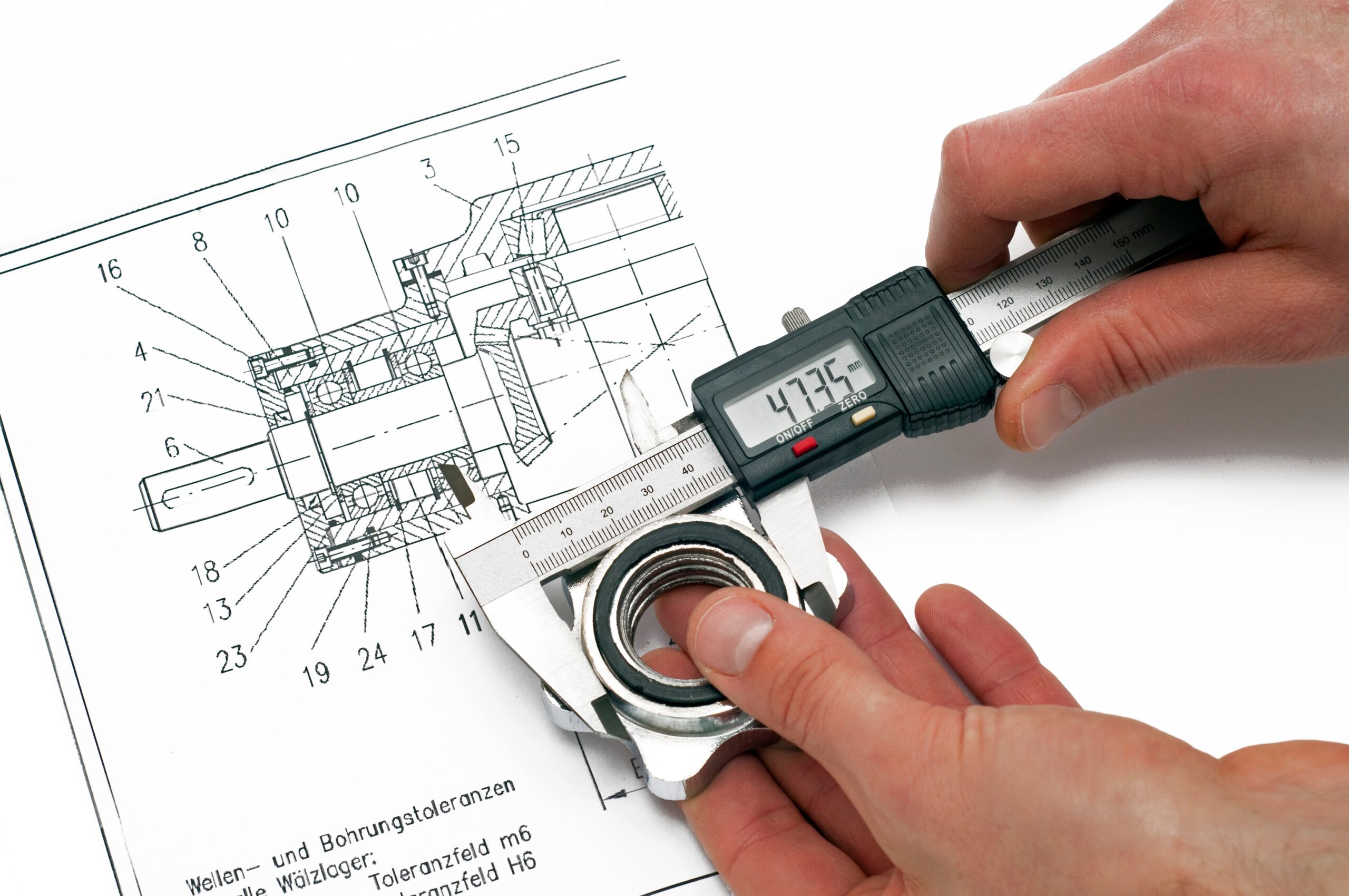 Testing method with a calliper
