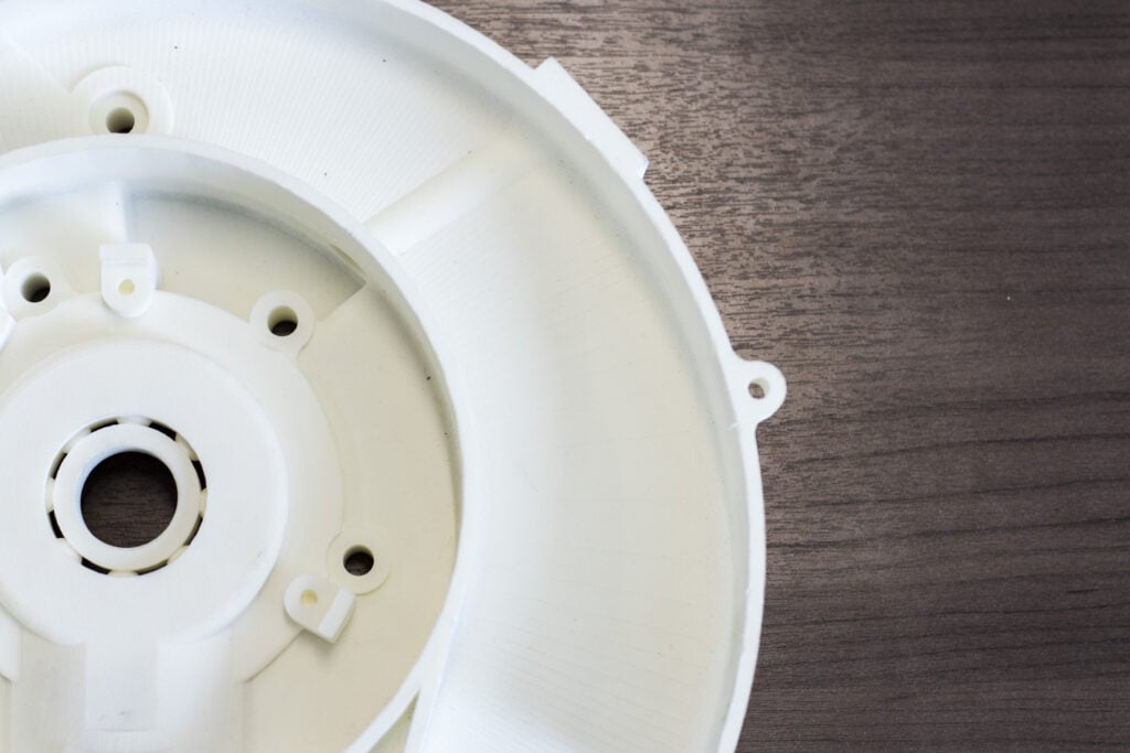 Engine casing printed with SLS