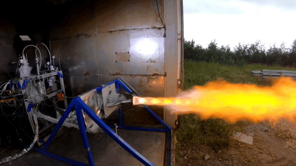 Valemon’s propulsion system undergoing critical testing, powered by ethanol and liquid oxygen for high-performance thrust.©