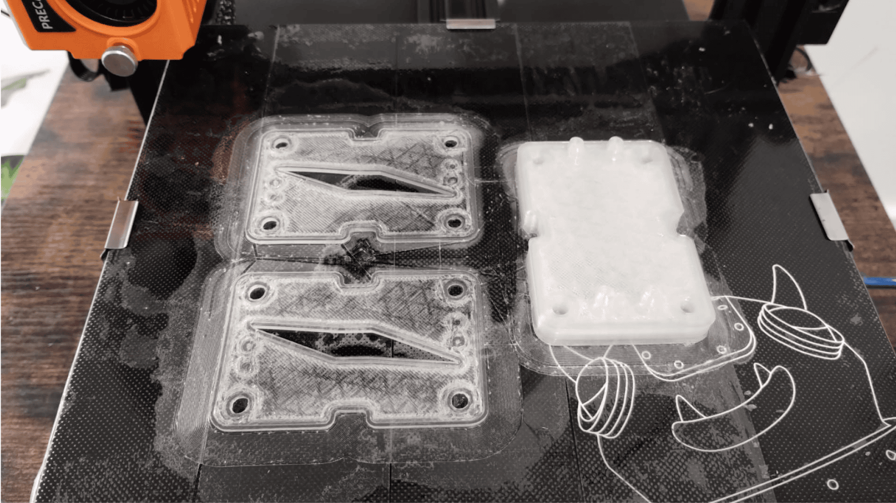 Initial tests printing polypropylene parts, a notorious material for FDM printing